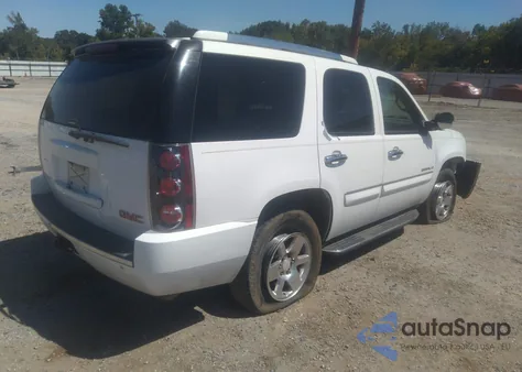 2007 GMC Yukon Denali из США, поврежденный, VIN 1GKFK63877J197797